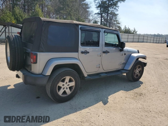 2014 Jeep Wrangler Unlimited Sahara with VIN 1C4HJWEG3EL130272, listed as a Copart auction lot 46860245 with 102,716 mi miles and Clean Title. Bid and sale history available at carsss.com. Image 3.