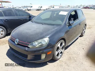 2010 Volkswagen GTI z VIN WVWEV7AJ4AW425002, wystawiony jako IAAI lot #42519722 z przebiegiem 164 685 mil mil oraz . Historia ofert i sprzedaży dostępna na DreamBid. Obrazek 2.