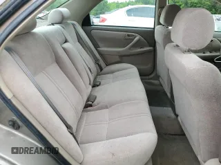 1999 Toyota Camry LE z VIN 4T1BG22K8XU522288, wystawiony jako Copart lot #56928325 z przebiegiem 150 818 mil mil oraz Szkoda całkowita • Salvage title. Historia ofert i sprzedaży dostępna na DreamBid. Obrazek 10.