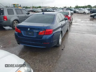 2012 BMW 5 Series 528i z VIN WBAXG5C54CDX04629, wystawiony jako IAAI lot #42360312 z przebiegiem 131 603 mil mil oraz . Historia ofert i sprzedaży dostępna na DreamBid. Obrazek 4.