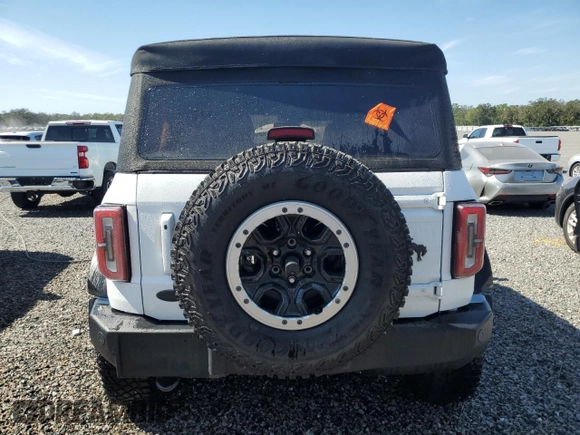 2021 Ford Bronco with VIN 1FMDE5DH0MLB04620, listed as a Copart auction lot 75340644 with 0 mi miles and Salvage Title. Bid and sale history available at carsss.com. Image 6.