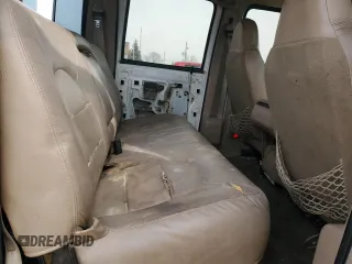 1999 Ford F-250 XL with VIN 1FTNX21S7XEE25340, listed as a Copart auction lot 45423925 with 324,950 mi miles and Salvage title. Bid and sale history available at DreamBid. Image 10.