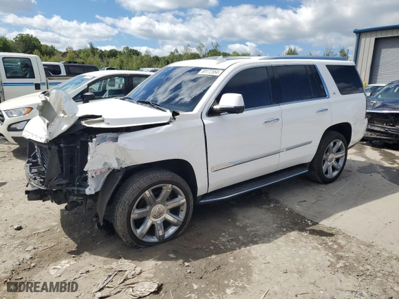 2019 Cadillac Escalade Luxury with VIN 1GYS3BKJ7KR241080, listed as a Copart auction lot 69172554 with 81,160 mi miles and Salvage Title. Bid and sale history available at carsss.com. Image 1.
