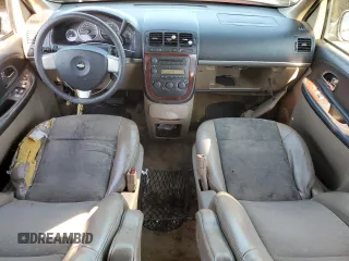 2006 Chevrolet Uplander LS with VIN 1GNDV23L16D229218, listed as a Copart auction lot 72658134 with 272,832 mi miles and Salvage Title. Bid and sale history available at carsss.com. Image 8.