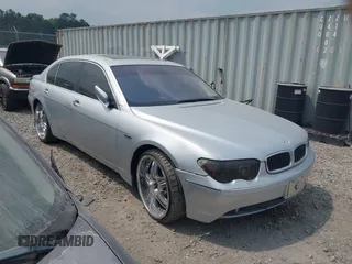 2004 BMW 7 Series 745Li z VIN WBAGN63454DS45633, wystawiony jako IAAI lot #42079426 z przebiegiem 187 641 mil mil oraz . Historia ofert i sprzedaży dostępna na DreamBid. Obrazek 1.