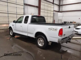 1998 Ford F-150 с VIN 1FTRX18L1WKB99239, выставлен на аукционе IAAI как лот 41987823 с пробегом 217 930 миль миль и . История ставок и продаж доступна на DreamBid. Изображение 3.