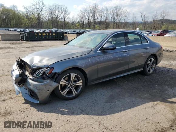 2019 Mercedes-Benz E 300 с VIN WDDZF4KB1KA656934, выставлен на аукционе Copart как лот 54543455 с пробегом Не указан миль и Списание • Salvage title. История ставок и продаж доступна на DreamBid. Изображение 1.