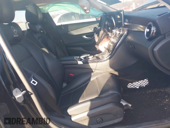 2015 Mercedes-Benz C-Class C 300 Luxury with VIN 55SWF4KBXFU028721, listed as a IAAI auction lot 41735042 with 110,142 mi miles. Bid and sale history available at carsss.com. Image 5.