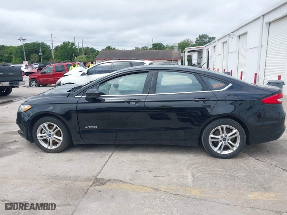 2018 Ford Fusion Hybrid SE with VIN 3FA6P0LU9JR286359, listed as a IAAI auction lot 41973064 with 145,267 mi miles. Bid and sale history available at carsss.com. Image 14.