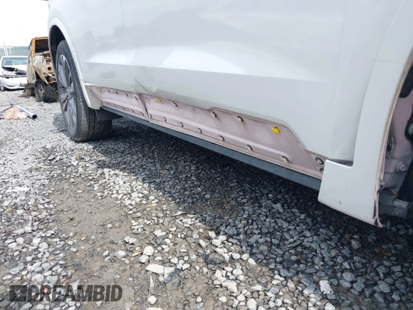 2020 Cadillac XT6 FWD Premium Luxury с VIN 1GYKPCRSXLZ137290, выставлен на аукционе IAAI как лот 41814228 с пробегом 61 661 миль миль и . История ставок и продаж доступна на DreamBid. Изображение 19.