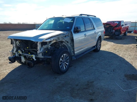 2016 Ford Expedition EL XLT with VIN 1FMJK1JT0GEF39319, listed as a IAAI auction lot 41394305 with 130,430 mi miles. Bid and sale history available at carsss.com. Image 2.