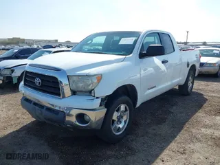 2007 Toyota Tundra SR5 with VIN 5TBBV54167S457566, listed as a IAAI auction lot 41598520 with 245,474 mi miles. Bid and sale history available at carsss.com. Image 2.