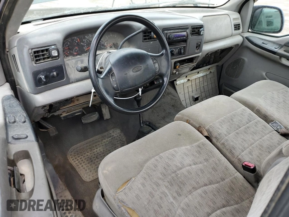 1999 Ford F-250 with VIN 1FTNF21S8XEA67992, listed as a Copart auction lot 44249795 with 157,528 mi miles and Salvage title. Bid and sale history available at DreamBid. Image 8.