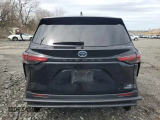 2022 Toyota Sienna LE z VIN 5TDKRKEC0NS109334, wystawiony jako Copart lot #51304205 z przebiegiem 177 758 mil mil oraz Szkoda całkowita • Salvage title. Historia ofert i sprzedaży dostępna na DreamBid. Obrazek 6.