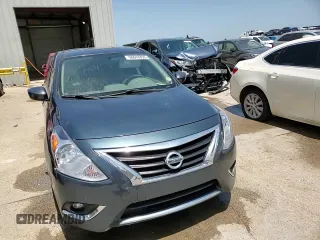 2016 Nissan Versa S z VIN 3N1CN7AP9GL818264, wystawiony jako Copart lot #56643895 z przebiegiem 55 110 mil mil oraz Szkoda całkowita • Salvage title. Historia ofert i sprzedaży dostępna na DreamBid. Obrazek 13.