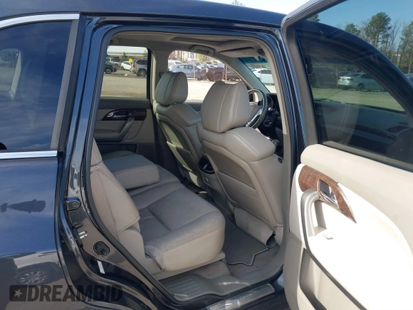 2013 Acura MDX with VIN 2HNYD2H2XDH513339, listed as a IAAI auction lot 41757640 with 142,902 mi miles. Bid and sale history available at carsss.com. Image 8.