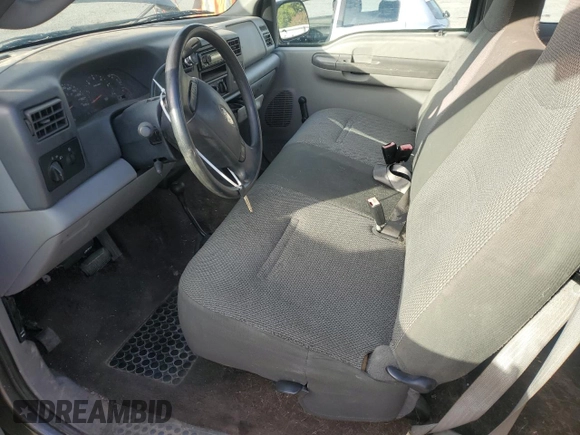 2004 Ford Super Duty F-250 XL with VIN 1FTNX21L74EB30467, listed as a Copart auction lot 72428484 with 115,177 mi miles and Clean Title. Bid and sale history available at carsss.com. Image 7.