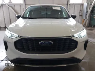 2025 Ford Escape Active with VIN 1FMCU0GN7SUA01558, listed as a IAAI auction lot 41856912 with 13,806 mi miles. Bid and sale history available at carsss.com. Image 12.