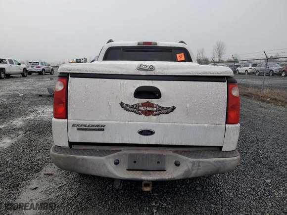 2003 Ford Explorer Sport Trac XLS with VIN 1FMZU77E83UA87385, listed as a Copart auction lot 83860814 with 217,941 mi miles and Salvage Title. Bid and sale history available at carsss.com. Image 6.