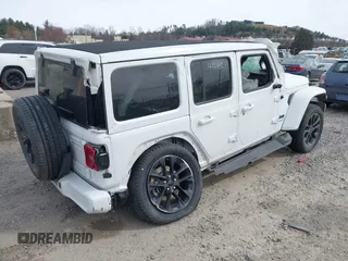 2022 Jeep Wrangler Unlimited Sahara with VIN 1C4HJXEN3NW222744, listed as a IAAI auction lot 41855313 with 43,780 mi miles and . Bid and sale history available at DreamBid. Image 4.