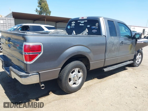 2013 Ford F-150 XL z VIN 1FTEX1CM1DFC12866, wystawiony jako IAAI lot #42609926 z przebiegiem 316 081 mil mil oraz . Historia ofert i sprzedaży dostępna na DreamBid. Obrazek 4.