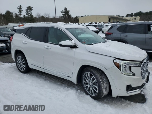 2022 GMC Terrain Denali with VIN 3GKALXEV8NL258872, listed as a Copart auction lot 44322235 with 13,411 mi miles and Salvage title. Bid and sale history available at DreamBid. Image 4.