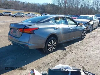 2019 Nissan Altima SV z VIN 1N4BL4DV3KC134117, wystawiony jako IAAI lot #41442828 z przebiegiem Nie podano mil oraz . Historia ofert i sprzedaży dostępna na DreamBid. Obrazek 4.