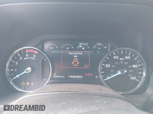2018 Ford Super Duty F-250 SRW XL with VIN 1FT7W2BT0JEB96817, listed as a IAAI auction lot 41697434 with 58,434 mi miles. Bid and sale history available at carsss.com. Image 7.