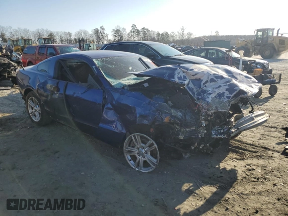 2013 Ford Mustang V6 with VIN 1ZVBP8AM5D5281867, listed as a Copart auction lot 44322545 with 0 mi miles and Salvage Title. Bid and sale history available at carsss.com. Image 4.