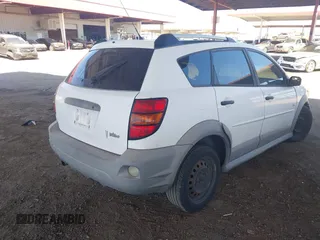 2007 Pontiac Vibe with VIN 5Y2SL65827Z400813, listed as a IAAI auction lot 41841806 with Not Provided miles. Bid and sale history available at carsss.com. Image 4.
