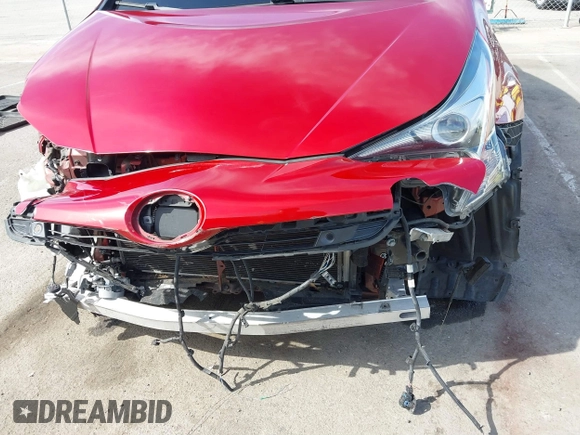 2018 Toyota Prius Two with VIN JTDKBRFU4J3060140, listed as a IAAI auction lot 41703144 with 111,829 mi miles. Bid and sale history available at carsss.com. Image 6.