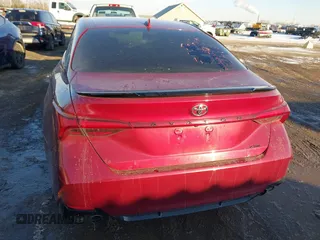 2019 Toyota Avalon XLE with VIN 4T1BZ1FB8KU023417, listed as a IAAI auction lot 41410801 with 43,089 mi miles. Bid and sale history available at carsss.com. Image 17.