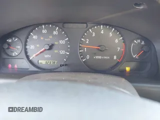 2004 Nissan Sentra S z VIN 3N1CB51DX4L900132, wystawiony jako IAAI lot #41696603 z przebiegiem 323 781 mil mil oraz . Historia ofert i sprzedaży dostępna na DreamBid. Obrazek 7.