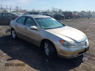 2006 Acura RL with VIN JH4KB16526C011762, listed as a IAAI auction lot 41786803 with Not Provided miles and . Bid and sale history available at DreamBid. Image 1.