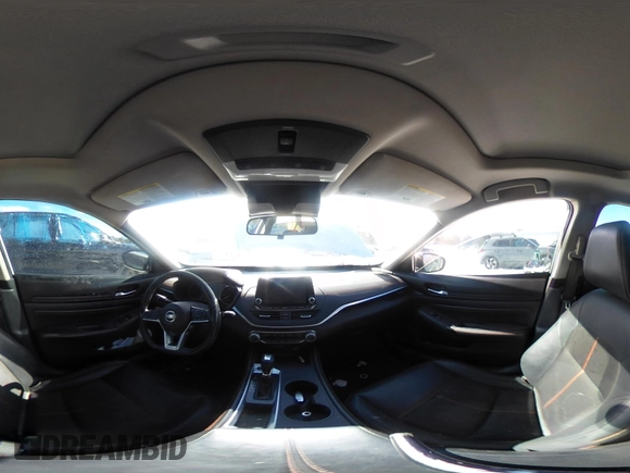 2019 Nissan Altima 2.5 SR with VIN 1N4BL4CV0KC120287, listed as a IAAI auction lot 41580295 with 103,339 mi miles. Bid and sale history available at carsss.com. Image 18.