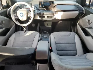 2016 BMW i3 z VIN WBY1Z2C56GV556421, wystawiony jako Copart lot #42644745 z przebiegiem 49 222 mil mil oraz Szkoda całkowita • Salvage title. Historia ofert i sprzedaży dostępna na DreamBid. Obrazek 8.