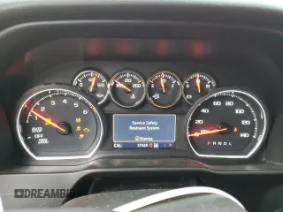 2019 Chevrolet Silverado 1500 RST with VIN 1GCRYEEK2KZ285600, listed as a Copart auction lot 83615634 with 37,625 mi miles and Clean Title. Bid and sale history available at DreamBid. Image 9.