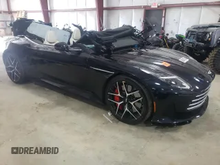 2024 Aston Martin DB12 z VIN SCFRMFGW5RGM12901, wystawiony jako Copart lot #64941574 z przebiegiem Nie podano mil oraz Nie do naprawy. Historia ofert i sprzedaży dostępna na DreamBid. Obrazek 4.