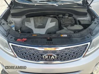 2015 Kia Sorento SX Limited with VIN 5XYKW4A73FG573276, listed as a Copart auction lot 55536625 with 174,610 mi miles and Clean Title. Bid and sale history available at carsss.com. Image 12.