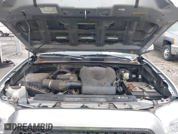 2017 Toyota Tacoma SR5 with VIN 3TMCZ5AN5HM060763, listed as a IAAI auction lot 41783899 with 93,926 mi miles. Bid and sale history available at carsss.com. Image 10.