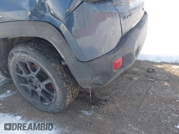 2020 Jeep Renegade Latitude z VIN ZACNJBBB3LPL87460, wystawiony jako IAAI lot #41547700 z przebiegiem 75 000 mil mil oraz . Historia ofert i sprzedaży dostępna na DreamBid. Obrazek 19.