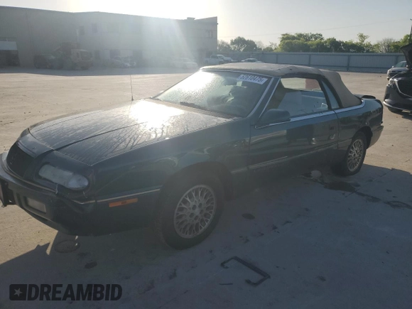 1994 Chrysler LeBaron z VIN 1C3EU4537RF286710, wystawiony jako Copart lot #52610475 z przebiegiem 64 533 mil mil oraz Szkody całkowita. Historia ofert i sprzedaży dostępna na DreamBid. Obrazek 1.