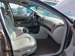 2000 Chrysler 300M M with VIN 2C3HE66G8YH224544, listed as a IAAI auction lot 41799183 with 60,675 mi miles and . Bid and sale history available at DreamBid. Image 5.