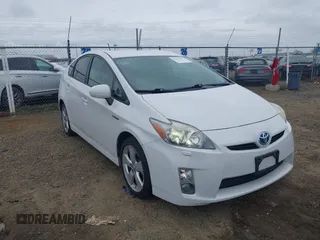 2010 Toyota Prius II with VIN JTDKN3DU5A0054601, listed as a IAAI auction lot 41670677 with 117,321 mi miles. Bid and sale history available at carsss.com. Image 1.