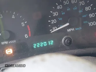 2000 Jeep Wrangler Sport with VIN 1J4FA49S4YP763414, listed as a IAAI auction lot 41478005 with 222,012 mi miles. Bid and sale history available at carsss.com. Image 7.