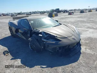2021 Chevrolet Corvette 3LT z VIN 1G1YC3D42M5112499, wystawiony jako IAAI lot #41792657 z przebiegiem Nie podano mil oraz . Historia ofert i sprzedaży dostępna na DreamBid. Obrazek 1.