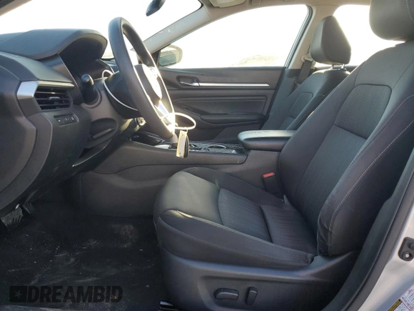 2021 Nissan Altima SV z VIN 1N4BL4DW9MN312435, wystawiony jako Copart lot #55769855 z przebiegiem 85 702 mil mil oraz Szkoda całkowita • Salvage title. Historia ofert i sprzedaży dostępna na DreamBid. Obrazek 7.