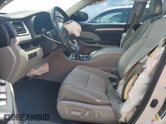 2017 Toyota Highlander LE with VIN 5TDZZRFH6HS220332, listed as a Copart auction lot 57822285 with 167,184 mi miles and Salvage title. Bid and sale history available at DreamBid. Image 7.