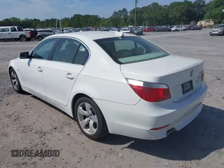 2007 BMW 5 Series 525i with VIN WBANE53597CY04993, listed as a IAAI auction lot 42092078 with 113,698 mi miles and . Bid and sale history available at carsss.com. Image 3.