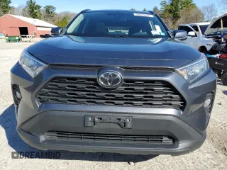 2019 Toyota RAV4 XLE with VIN 2T3P1RFV5KC047513, listed as a Copart auction lot 53023465 with 65,408 mi miles and Salvage Title. Bid and sale history available at carsss.com. Image 5.